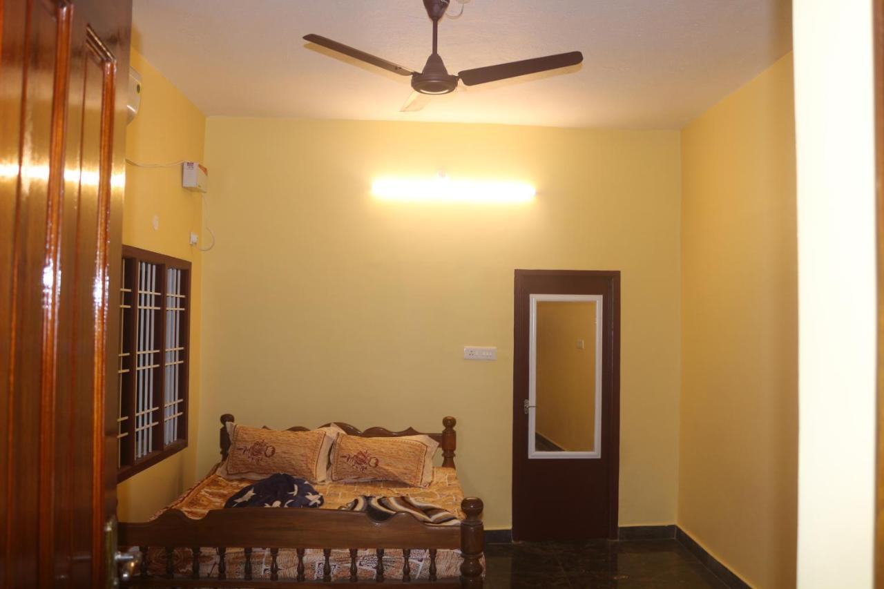 Evergreen Paradise Pondicherry Bagian luar foto